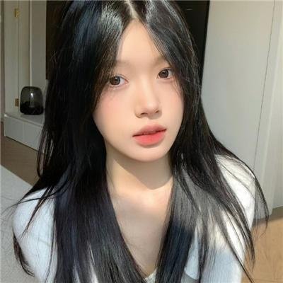 暗处有光恰逢诗雨